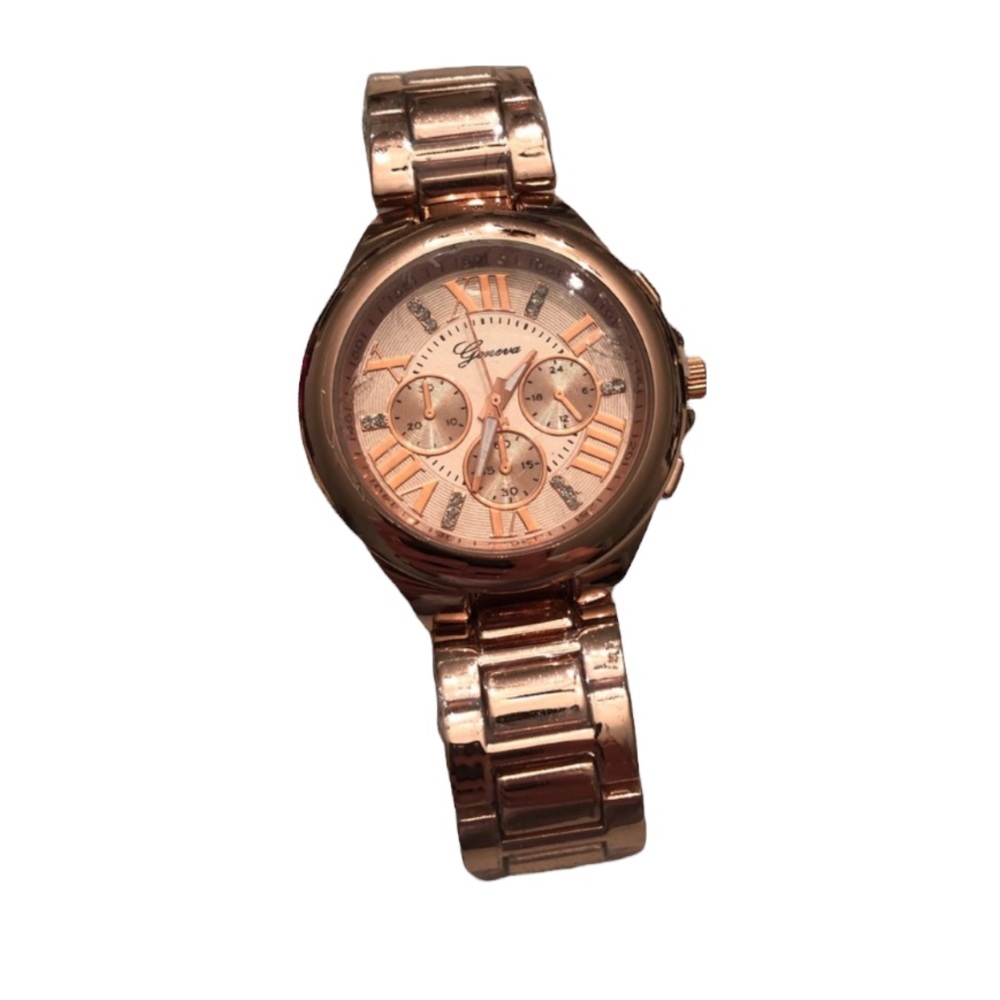 MOVING SALE🐾💕Brand New Rose Gold Geneva Watch
